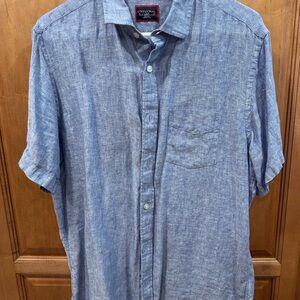 UNTUCKit Light Blue Casual Slim Fit Linen Button Down Shirt